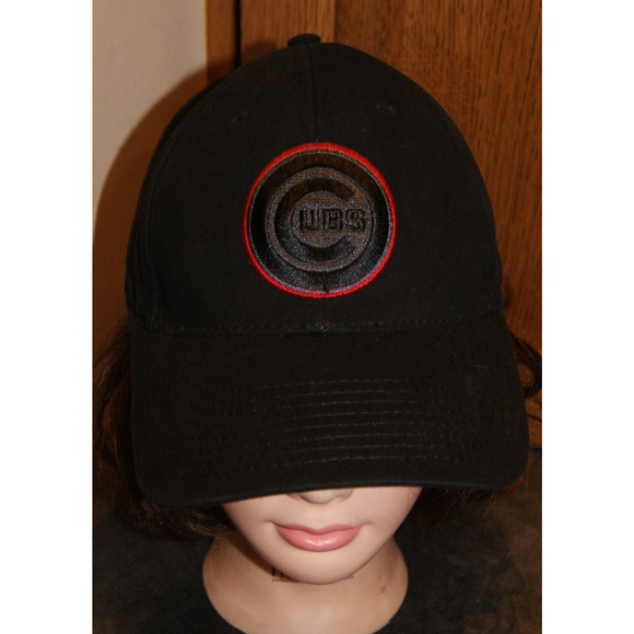 CHICAGO CUBS BLACK LOGO HAT MVP AUTHENTIC MLB BASEBALL TEAM ADJUSTABLE CAP - Picture 1 of 7
